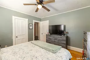 20 Pleasant St, Windsor Locks, CT 06096 - Photo 13