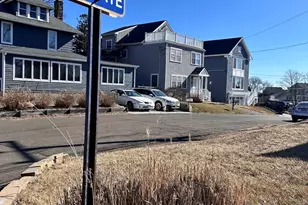 9 4th Ave, Branford, CT 06405 - Photo 19