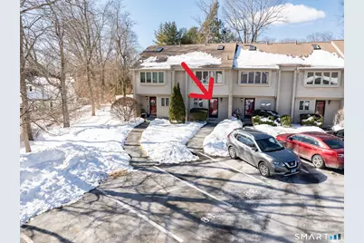 827 Oronoke Road #APT 8-2, Waterbury, CT 06708 - Photo 3