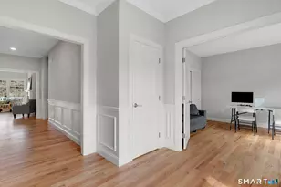 42 Liberty Ln, Enfield, CT 06082 - Photo 9