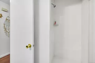 14 Ferris Ave, Norwalk, CT 06854 - Photo 5