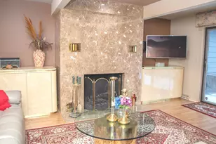 10 Ironwood Ln, West Hartford, CT 06117 - Photo 5