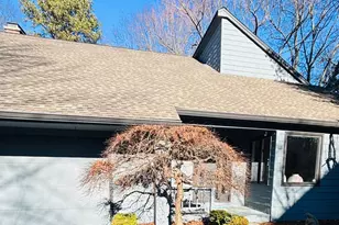 10 Ironwood Ln, West Hartford, CT 06117 - Photo 1