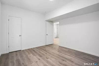 16 Arch Street, Waterbury, CT 06710 - Photo 11