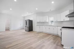 16 Arch St, Waterbury, CT 06710 - Photo 13