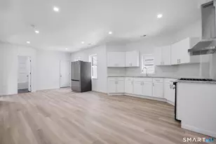 16 Arch St, Waterbury, CT 06710 - Photo 5