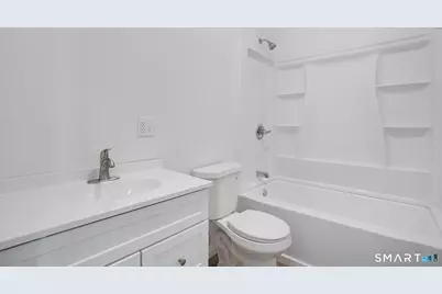 16 Arch Street, Waterbury, CT 06710 - Photo 21