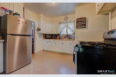 682 Main Street, Torrington, CT 06790 - Photo 5