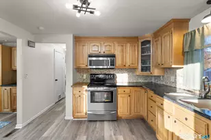 259 Elaine Terrace, New Haven, CT 06512 - Photo 15