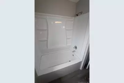 1400 Meriden Road #APT 5-2, Waterbury, CT 06705 - Photo 15