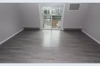 1400 Meriden Road #APT 5-2, Waterbury, CT 06705 - Photo 3