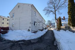 58 Catherine St, Hartford, CT 06106 - Photo 3