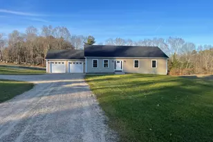 76 Wauregan Rd, Canterbury, CT 06331 - Photo 1