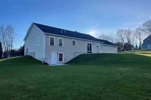 76 Wauregan Rd, Canterbury, CT 06331 - Photo 3