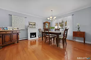 15 Glenarden Rd, Trumbull, CT 06611 - Photo 11