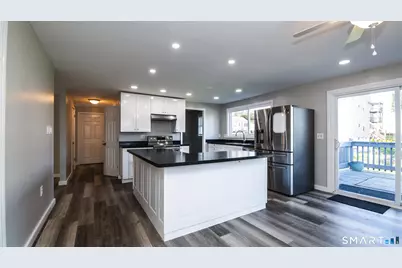 25 Andrews Street, Meriden, CT 06451 - Photo 11