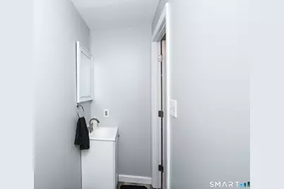 25 Andrews Street, Meriden, CT 06451 - Photo 15