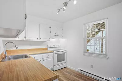 29 Canterbury Arms #29, New Milford, CT 06776 - Photo 7