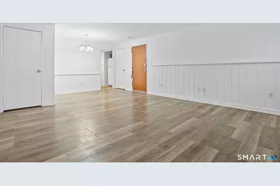 29 Canterbury Arms #29, New Milford, CT 06776 - Photo 5