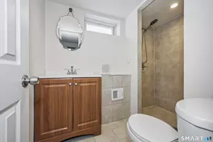 33 Harland Ave, Waterbury, CT 06705 - Photo 27