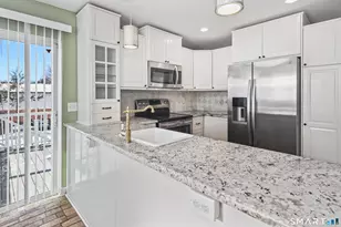 33 Harland Ave, Waterbury, CT 06705 - Photo 11