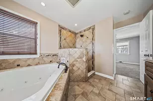 33 Harland Ave, Waterbury, CT 06705 - Photo 17