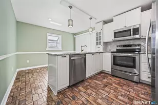 33 Harland Ave, Waterbury, CT 06705 - Photo 5