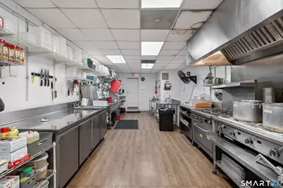 1648 Whitney Avenue, Hamden, CT 06517 - Photo 23