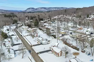 90 Rolling Ridge Rd, Hamden, CT 06518 - Photo 37