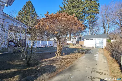 74 Harlem Avenue, Bridgeport, CT 06606 - Photo 39