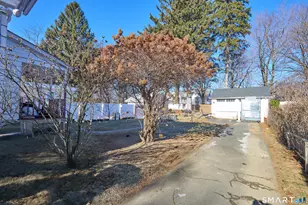 74 Harlem Ave, Bridgeport, CT 06606 - Photo 39