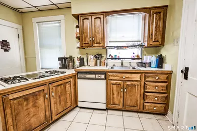 74 Harlem Avenue, Bridgeport, CT 06606 - Photo 13