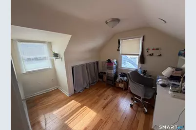 309 North Hoadley Street, Naugatuck, CT 06770 - Photo 17