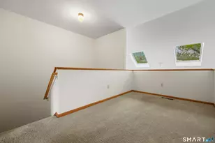 21 Rockview Cir, Monroe, CT 06468 - Photo 9