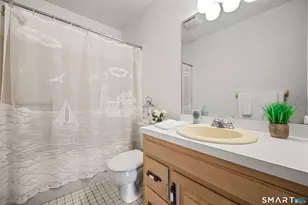 21 Rockview Cir, Monroe, CT 06468 - Photo 13