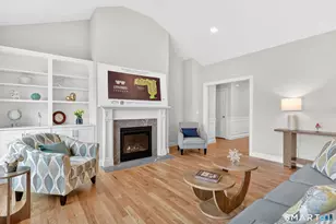 60 Liberty Ln, Enfield, CT 06082 - Photo 23