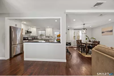 1986 Hartford Turnpike, North Haven, CT 06473 - Photo 11