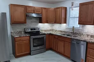 870 Woodtick Rd, Waterbury, CT 06705 - Photo 7