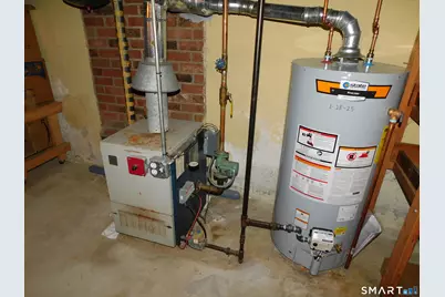 105 Trent Drive, Windsor, CT 06095 - Photo 19