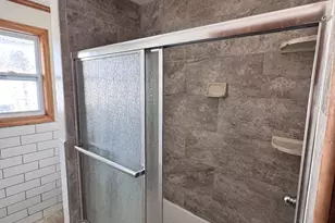 64 Marne St, Hamden, CT 06514 - Photo 13