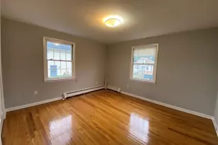 56 Hallock St, Bridgeport, CT 06606 - Photo 7