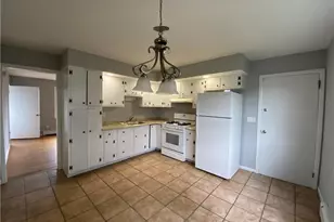 56 Hallock St, Bridgeport, CT 06606 - Photo 9