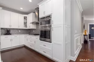 8 Woodland Path, Beacon Falls, CT 06403 - Photo 11