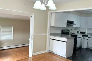 9 Frost St, Norwalk, CT 06850 - Photo 7