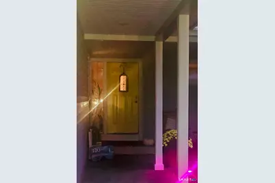 130 Parkway South, New London, CT 06320 - Photo 19