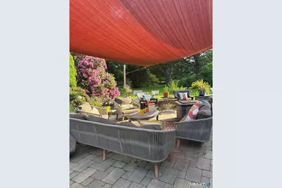 130 Parkway South, New London, CT 06320 - Photo 17