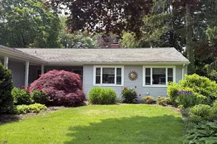 130 Parkway S, New London, CT 06320 - Photo 1