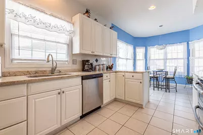 99 Oliver Way #99, Bloomfield, CT 06002 - Photo 15