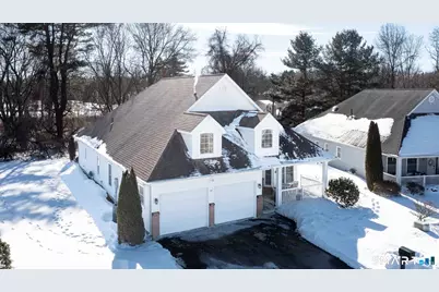 99 Oliver Way #99, Bloomfield, CT 06002 - Photo 3