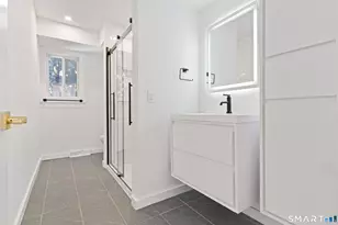 133 Bannock Ln, Stratford, CT 06614 - Photo 25